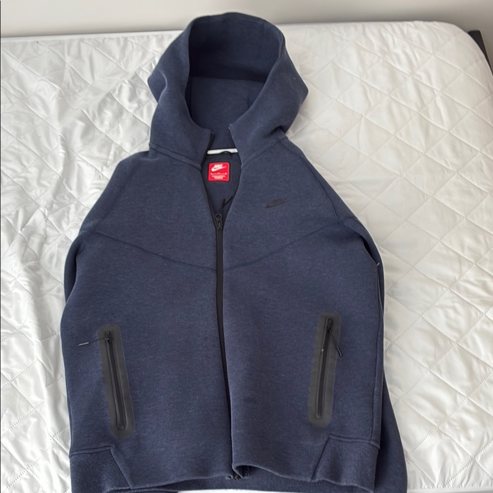 Nike Dark Blue Zip-Up Hoodie